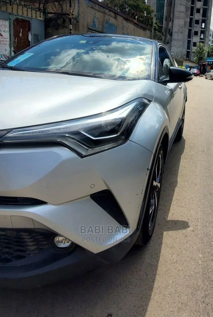Toyota C-HR 2020 Silver