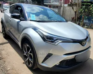 Toyota C-HR 2020 Silver