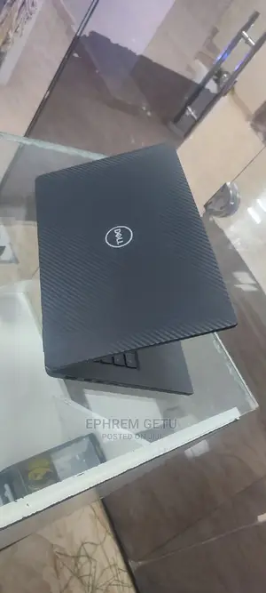 New Laptop Dell Latitude 5310 8GB Intel Core I7 SSD 512GB