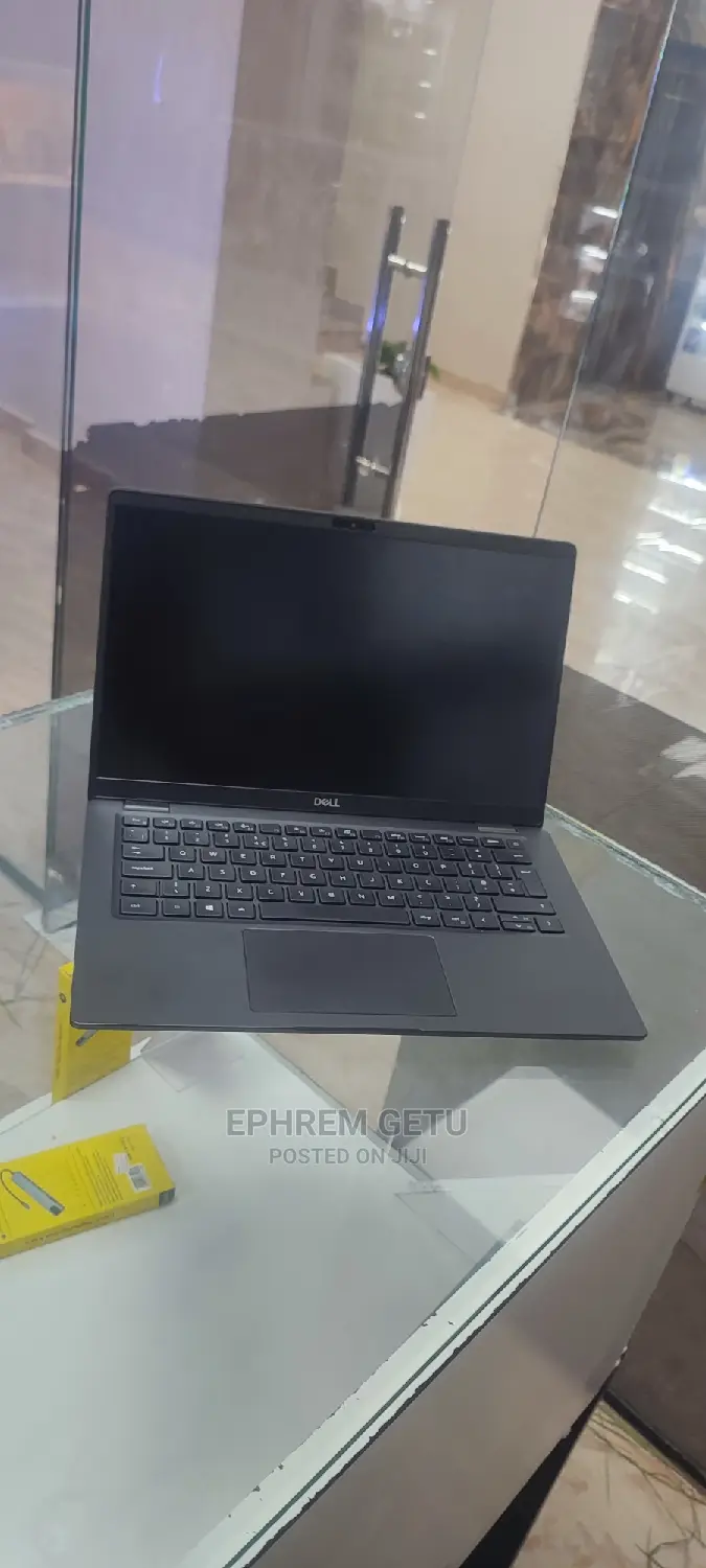 New Laptop Dell Latitude 5310 8GB Intel Core I7 SSD 512GB