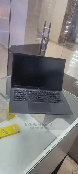 New Laptop Dell Latitude 5310 8GB Intel Core I7 SSD 512GB