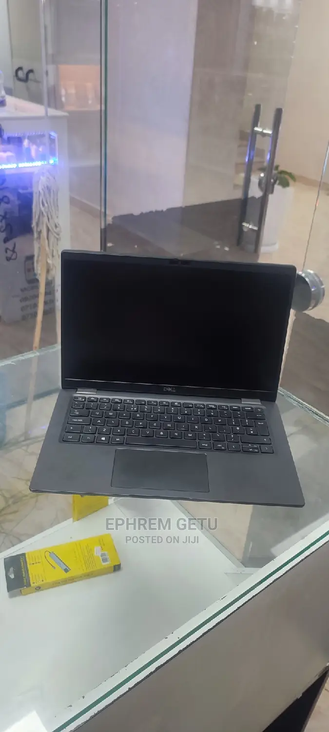 New Laptop Dell Latitude 5310 8GB Intel Core I7 SSD 512GB