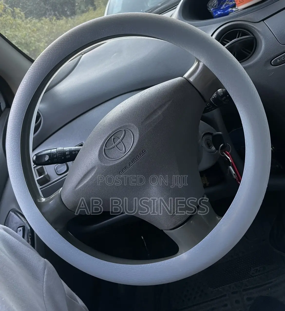 Silicone Fashionable Steering Wheel Cover