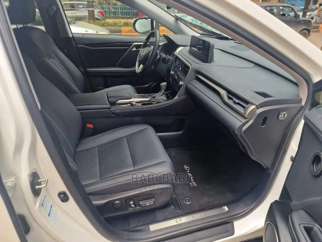 New Lexus RX 2023 White