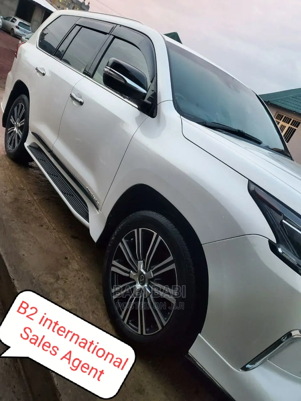 Lexus LX 2021 White
