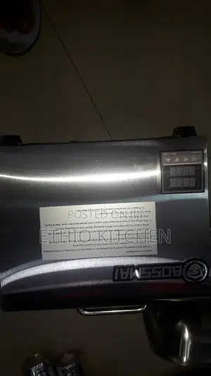 6kg /Hour Mini Oil Press Machine የዘይት መጭመቂያ ማሽን