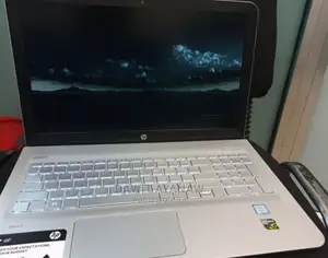 New Laptop HP Envy 15 8GB Intel Core I5 SSD 256GB