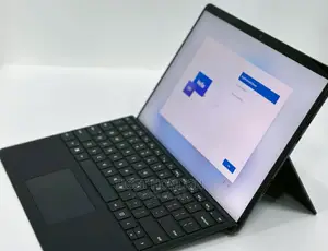 New Laptop Microsoft Surface 16GB Intel Core I7 SSD 256GB