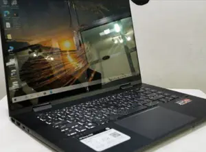 New Laptop HP 16GB AMD Ryzen 7 SSD 512GB