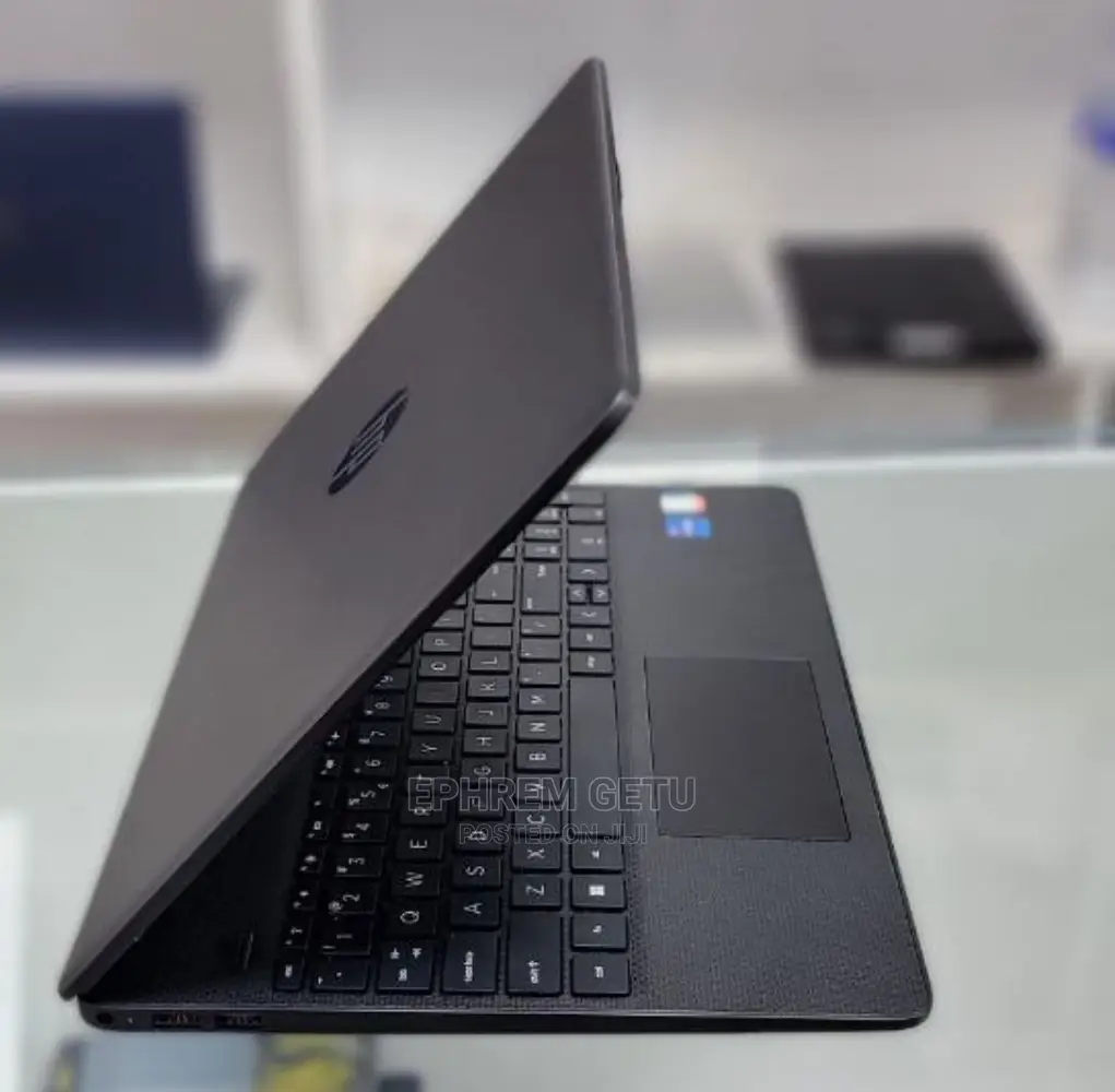 New Laptop HP Stream Notebook 8GB Intel Core I7 SSD 512GB