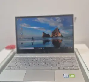 Photo - New Laptop HP 8GB Intel Core I5 SSD 512GB