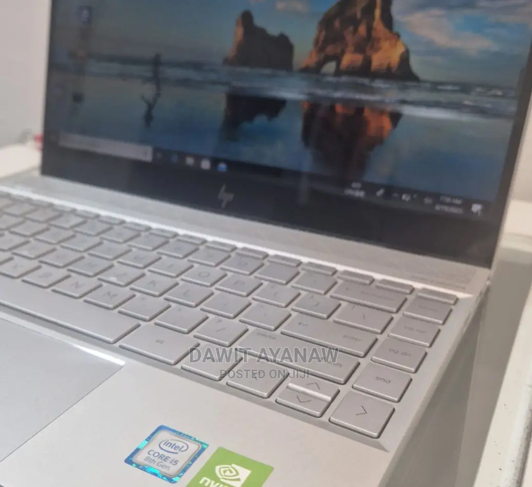 New Laptop HP 8GB Intel Core I5 SSD 512GB