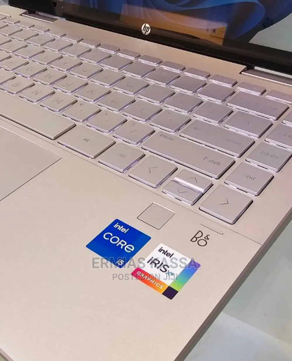 New Laptop HP Pavilion X360 8GB Intel Core I5 SSD 1T