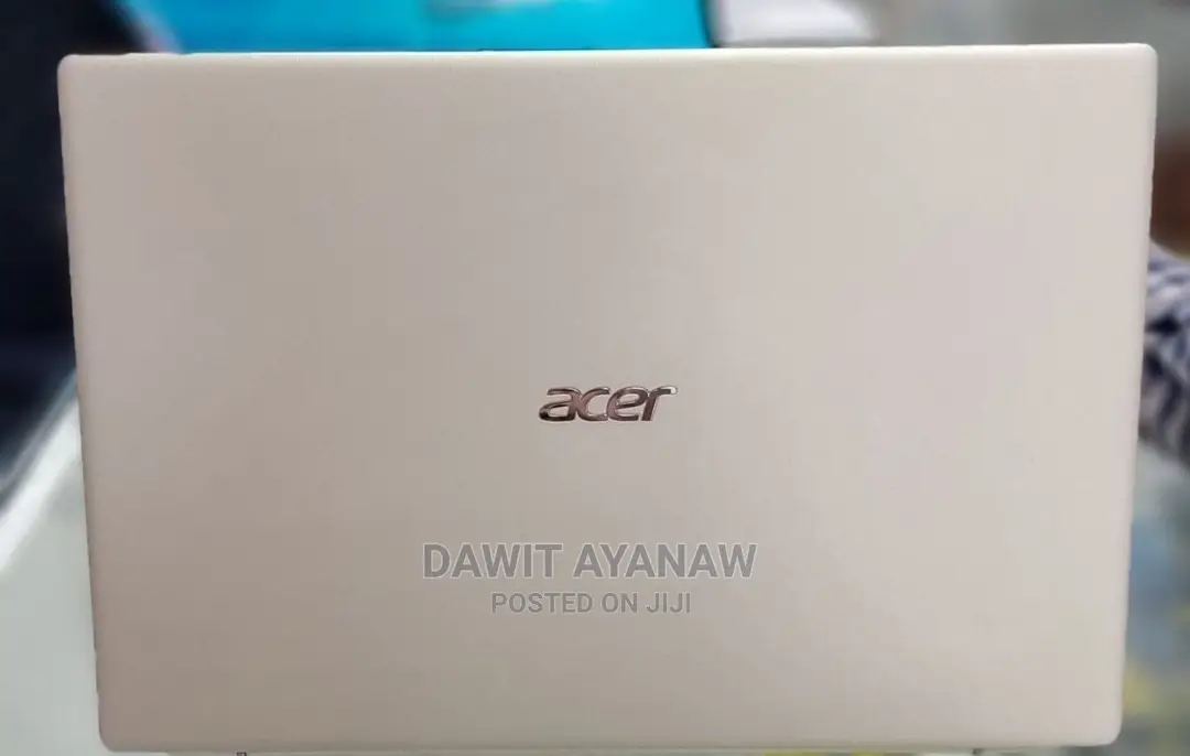 New Laptop Acer Swift 1 16GB AMD Ryzen 7 SSD 512GB
