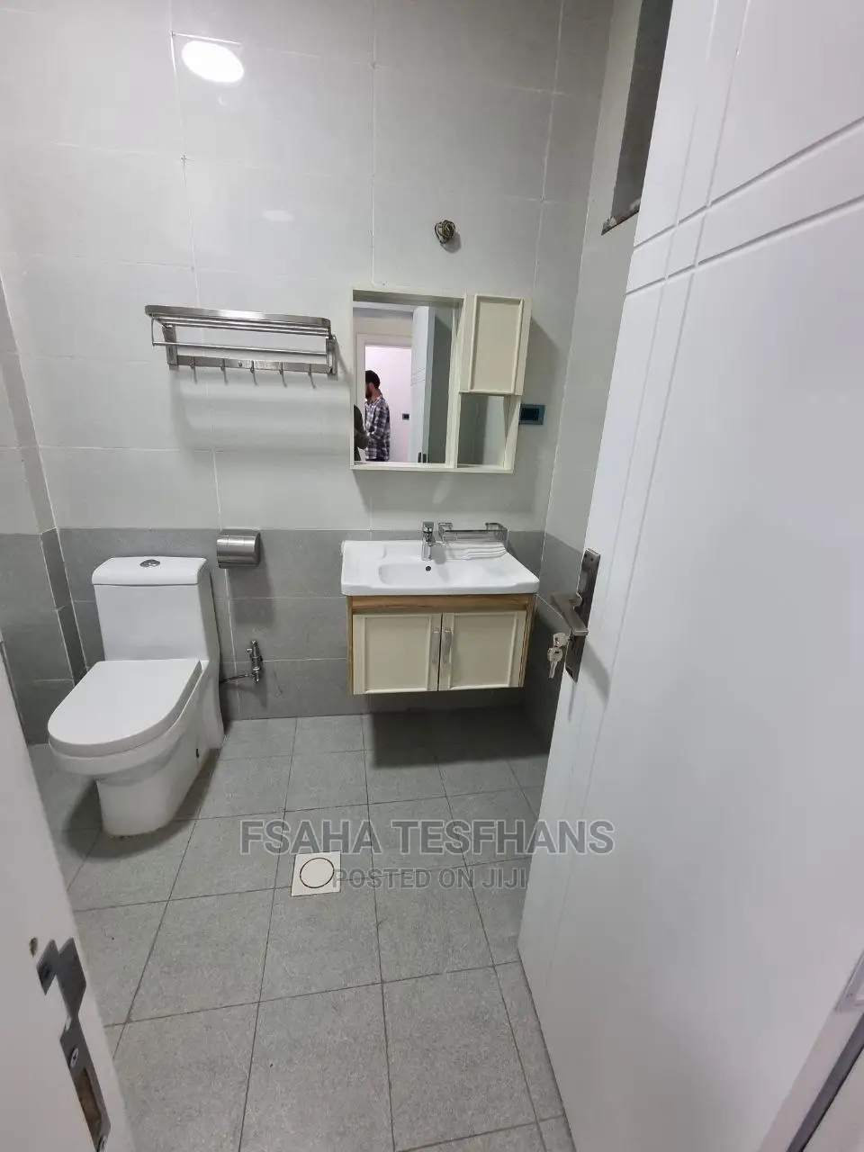 3bdrm Apartment in Apartment For Rent , Yeka for rent