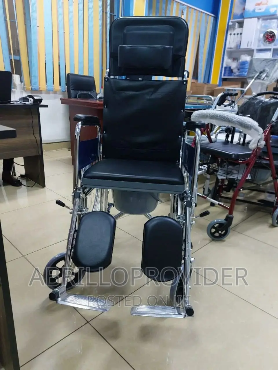 Multifunctional Wheelchair With Potty