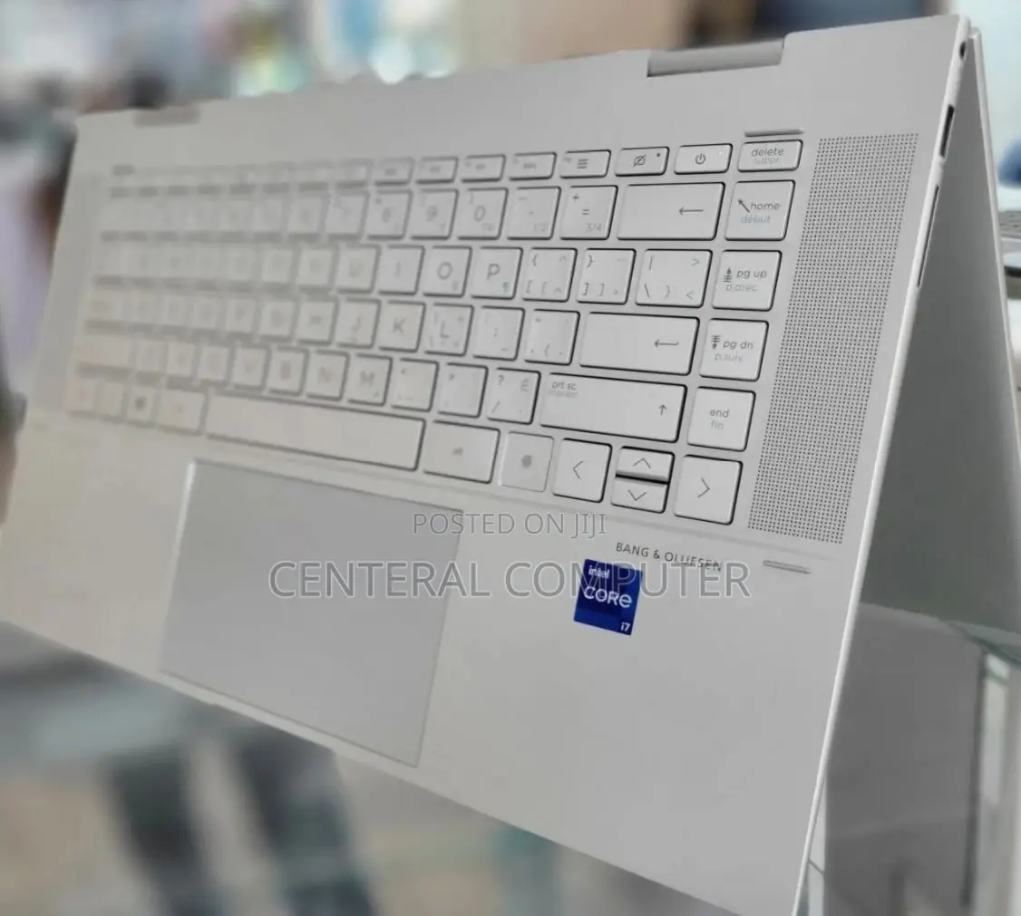 New Laptop HP Envy X360 16GB Intel Core I7 SSD 512GB