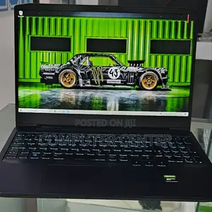 Photo - New Laptop Lenovo Ideapad 3 16GB Intel Core I5 SSD 512GB