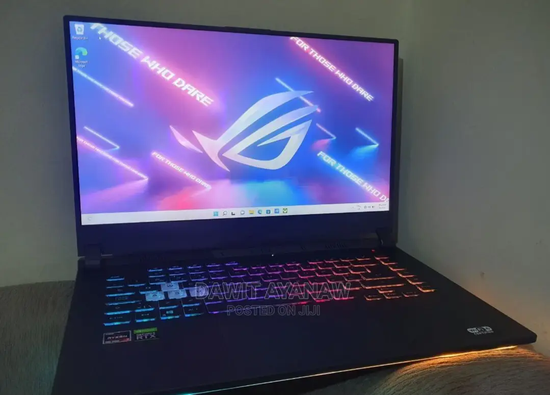 New Laptop Asus 16GB AMD Ryzen 7 SSD 1T