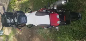 Bajaj Pulsar 220 F 2017 Black