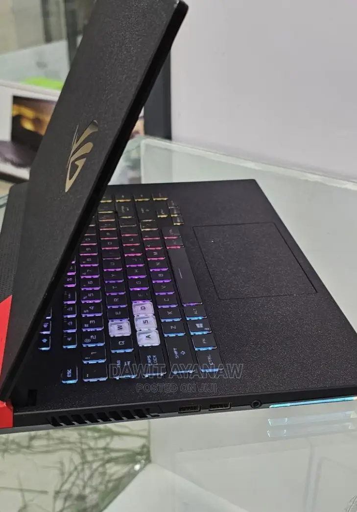 New Laptop Asus 16GB AMD Ryzen 9 SSD 1T