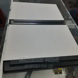 New Laptop Alienware M17x R2 32GB Intel Core I7 SSD 1.5T