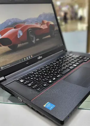 New Laptop Fujitsu Amilo Li3710 8GB Intel Core I5 HDD 500GB