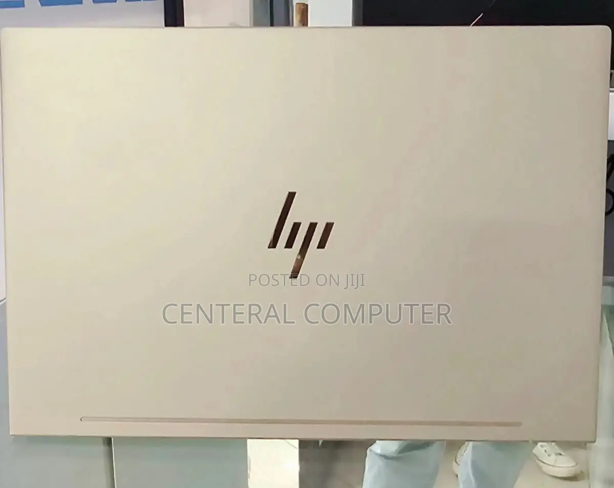 New Laptop HP Envy 15 8GB Intel Core I5 SSD 512GB