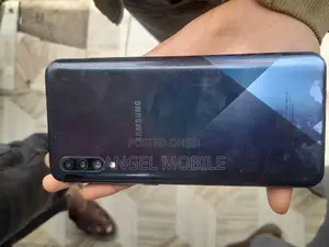 Samsung Galaxy A30s 64 GB Blue