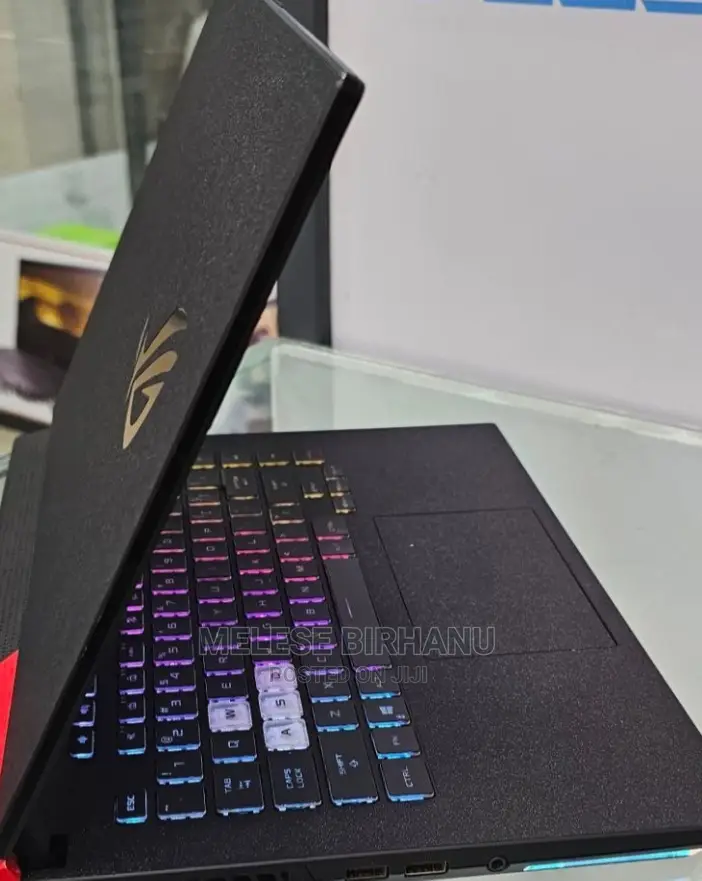 New Laptop Asus 16GB AMD Ryzen 9 SSD 512GB