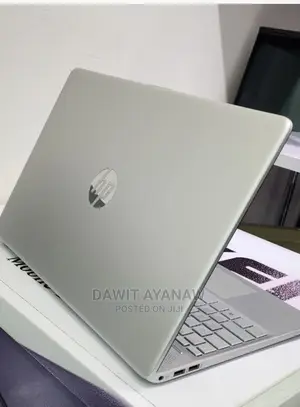 New Laptop HP Pavilion 15 8GB Intel Core I5 SSD 512GB