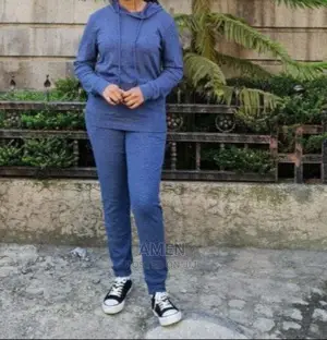 Photo - Complete Tuta