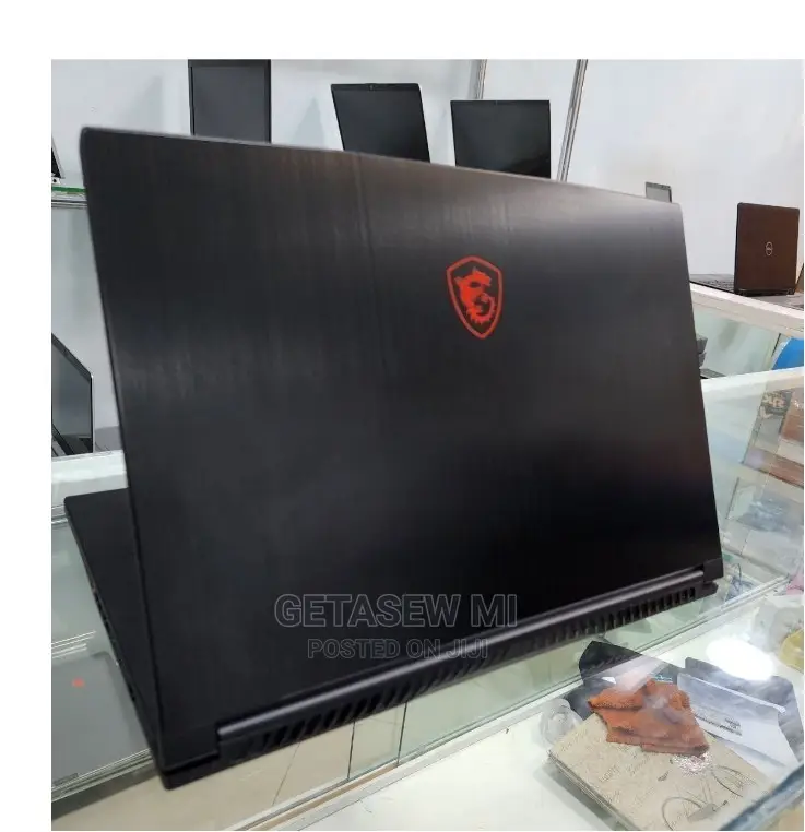 New Laptop MSI 16GB Intel Core I7 SSD 512GB