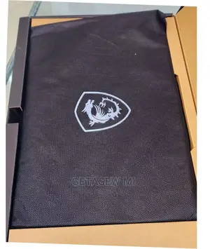 New Laptop Asus 8GB Intel Core I7 SSD 1T