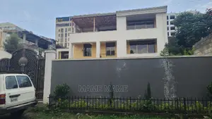 10bdrm House in Addis Abeba, Bole for rent
