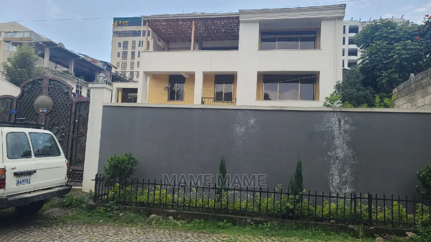 10bdrm House in Addis Abeba, Bole for rent