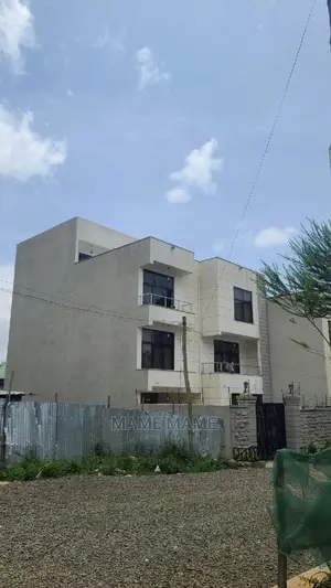 6bdrm House in Addis Abeba, Bole for sale