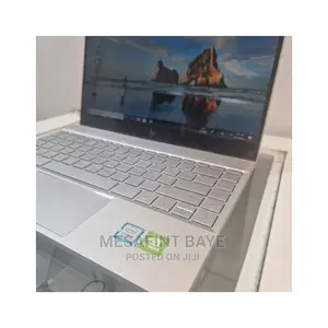 New Laptop HP Envy X360 8GB Intel Core I5 SSD 512GB