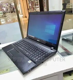 New Laptop 4GB Intel Core I3 HDD 256GB