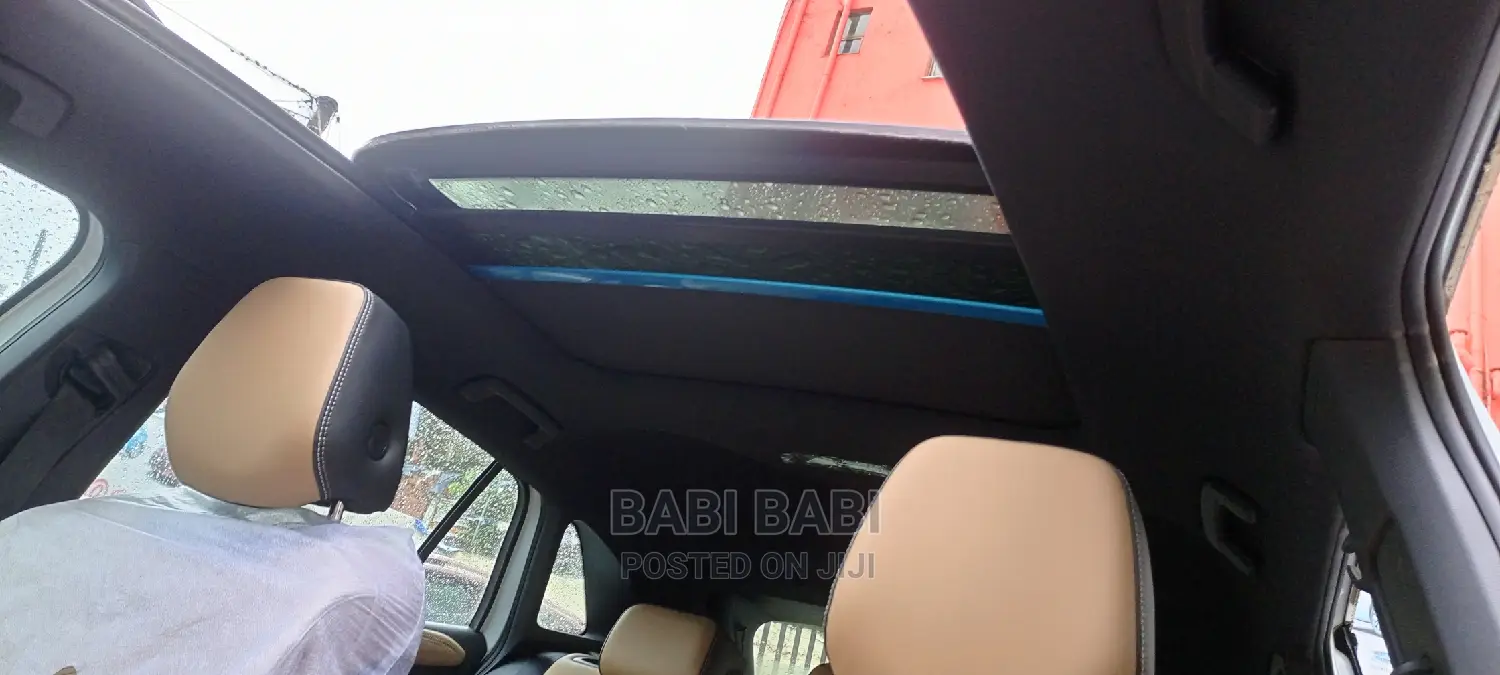 New Volkswagen ID.4 2023 White