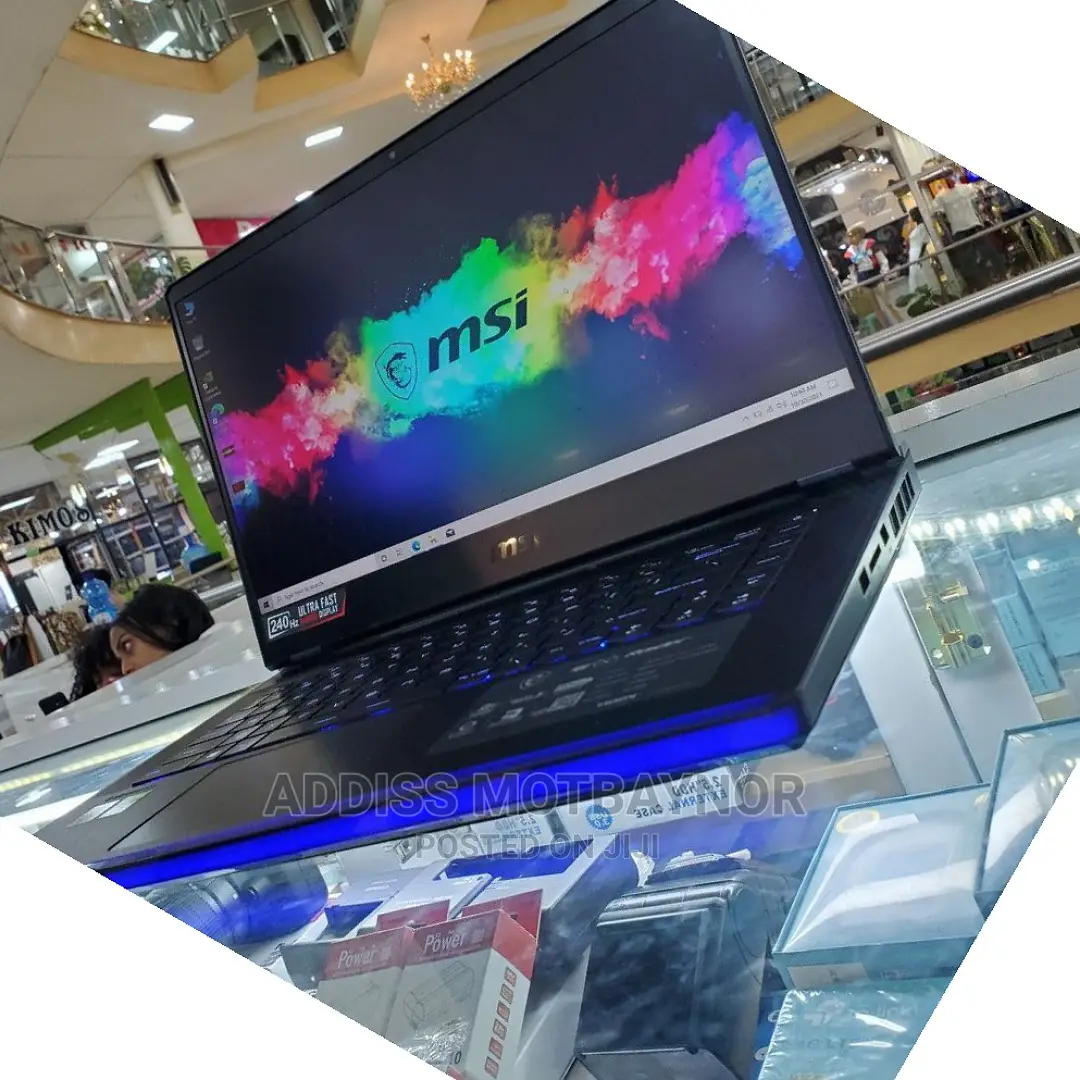 New Laptop MSI MSI Sword 15 16GB Intel Core I7 SSD 1T