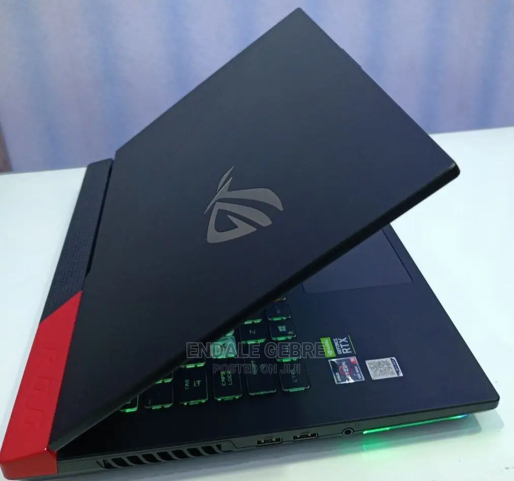 New Laptop Asus ROG Strix G15 16GB AMD Ryzen 7 SSD 1T