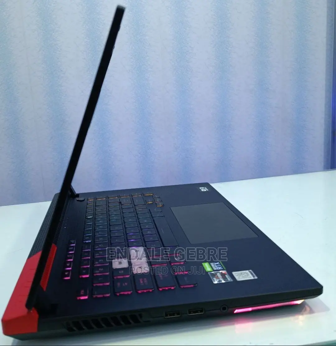 New Laptop Asus ROG Strix G15 16GB AMD Ryzen 7 SSD 1T