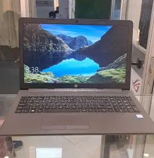 New Laptop HP 8GB Intel Core I7 SSD 1T