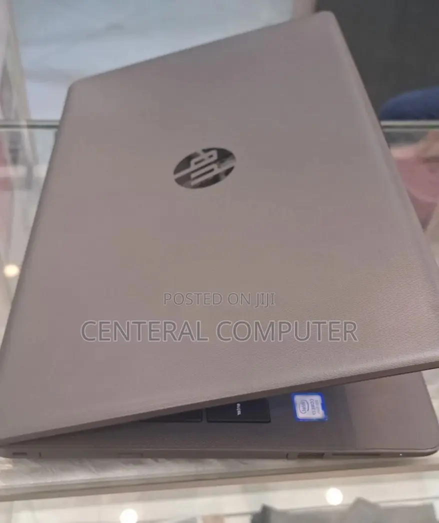 New Laptop HP 8GB Intel Core I7 SSD 1T