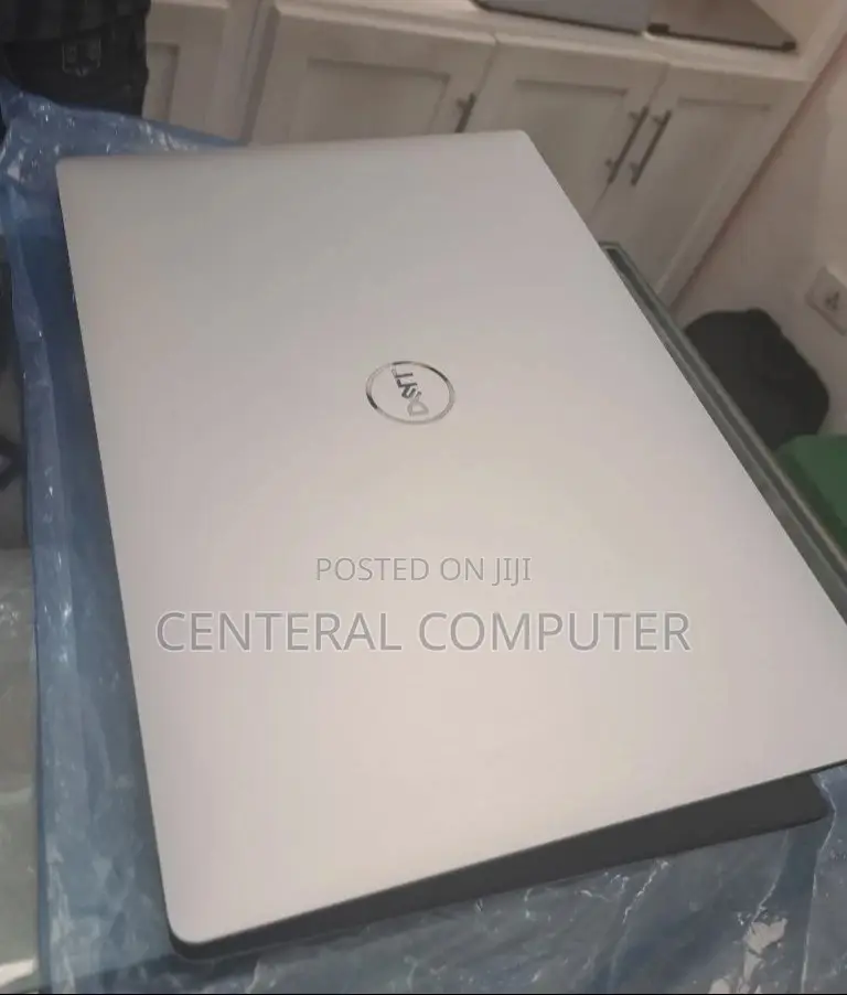 New Laptop Dell XPS 15 (L501X) 16GB Intel Core I7 SSD 512GB