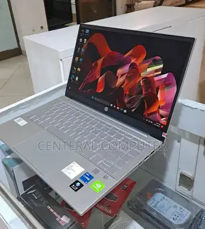 Photo - New Laptop HP Pavilion 14z 8GB Intel Core I5 SSD 512GB