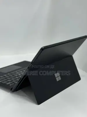 New Laptop Microsoft Surface Pro 8 16GB Intel Core I7 SSD 256GB
