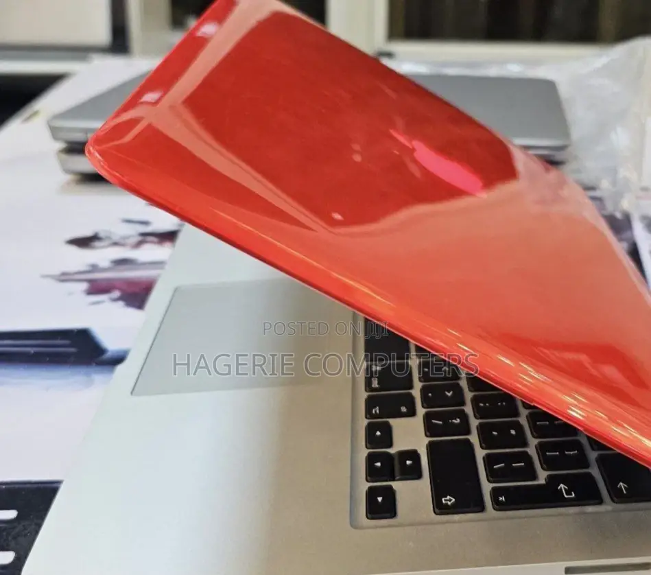 New Laptop Apple MacBook Air 2015 8GB Intel Core I7 SSD 512GB