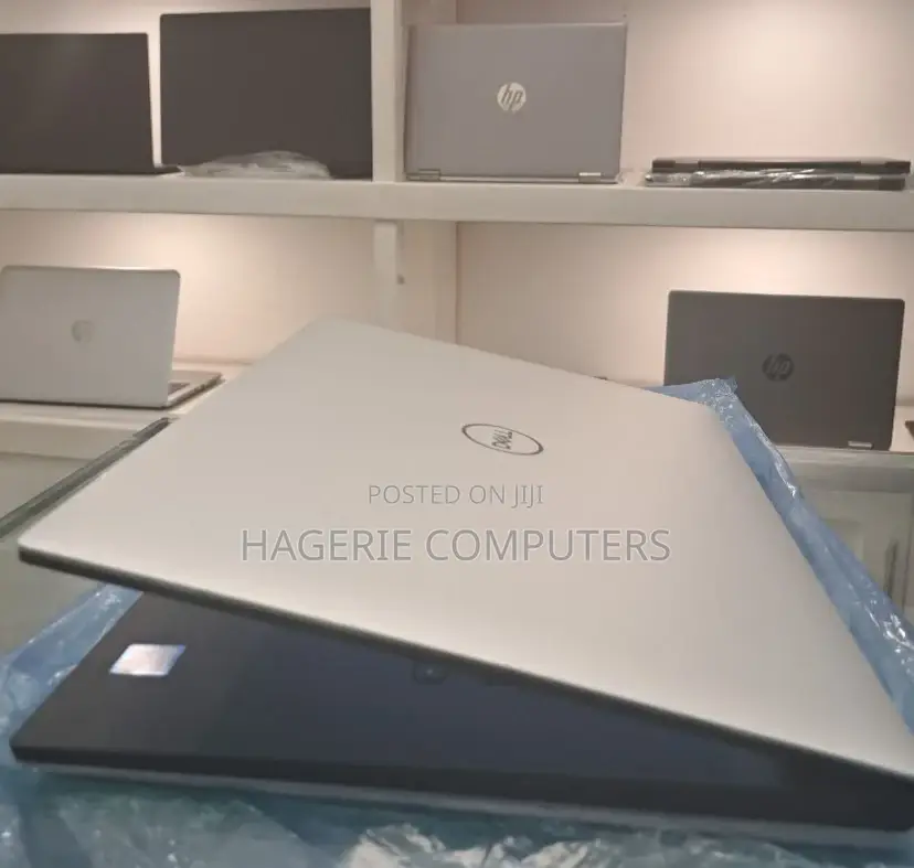 New Laptop Dell XPS 12 9250 16GB Intel Core I7 SSD 512GB